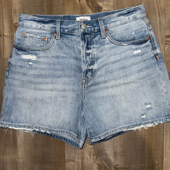 Pistola Devin Mom Cut Off Shorts in Size 29 - Picture 1 of 7